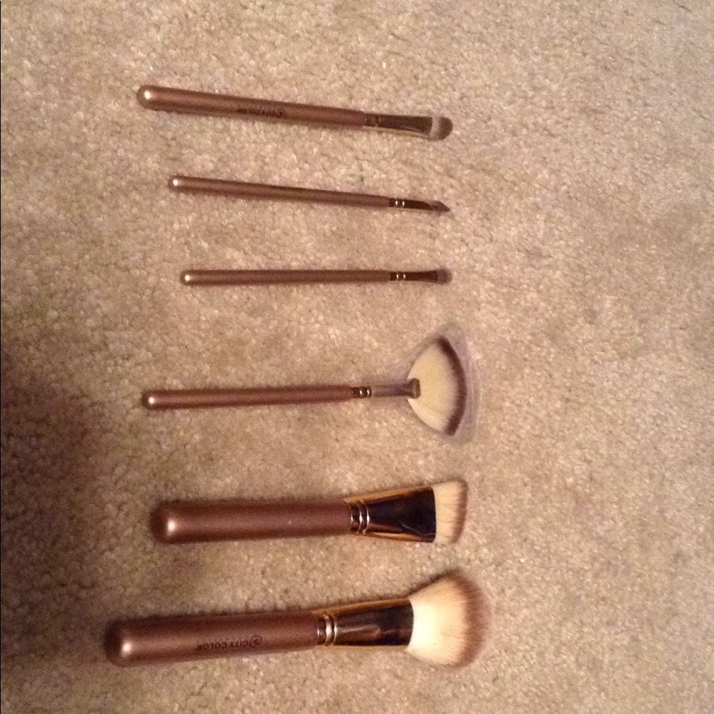 Make up brushes